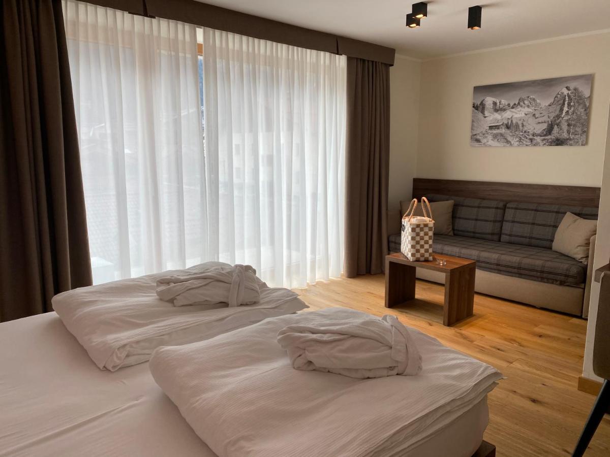 Dolomeet Boutique Hotel Pinzolo Εξωτερικό φωτογραφία