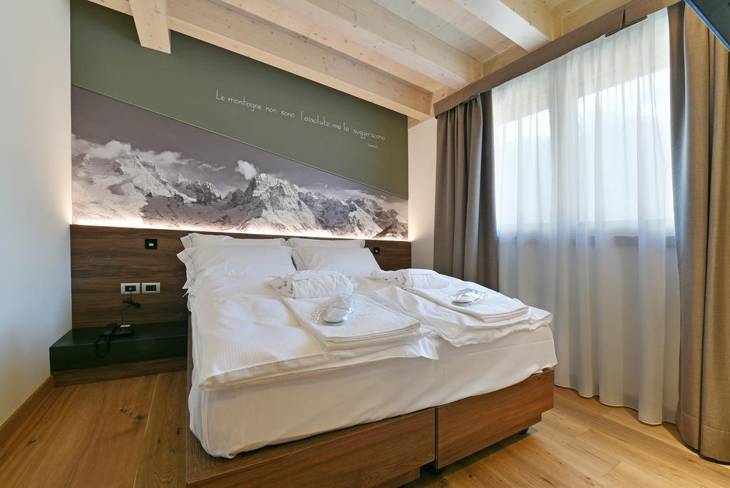 Dolomeet Boutique Hotel Pinzolo Εξωτερικό φωτογραφία